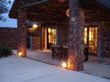 Abloom Bush Lodge & Spa Retreat Cullinan Bagian luar foto