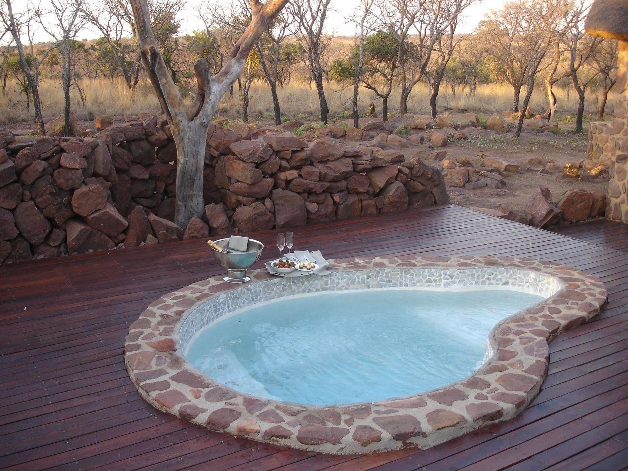 Abloom Bush Lodge & Spa Retreat Cullinan Bagian luar foto